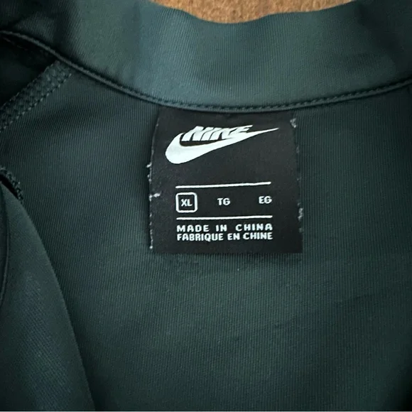 EUC! WOMEN’S NIKE SPORTSWEAR LONG SLEEVE DRESS NIGERIAN TEAM GREAN - Picture 8 of 8